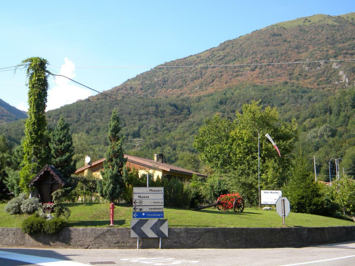 Agriturismo Alle Ruote Meduno Kültér fotó
